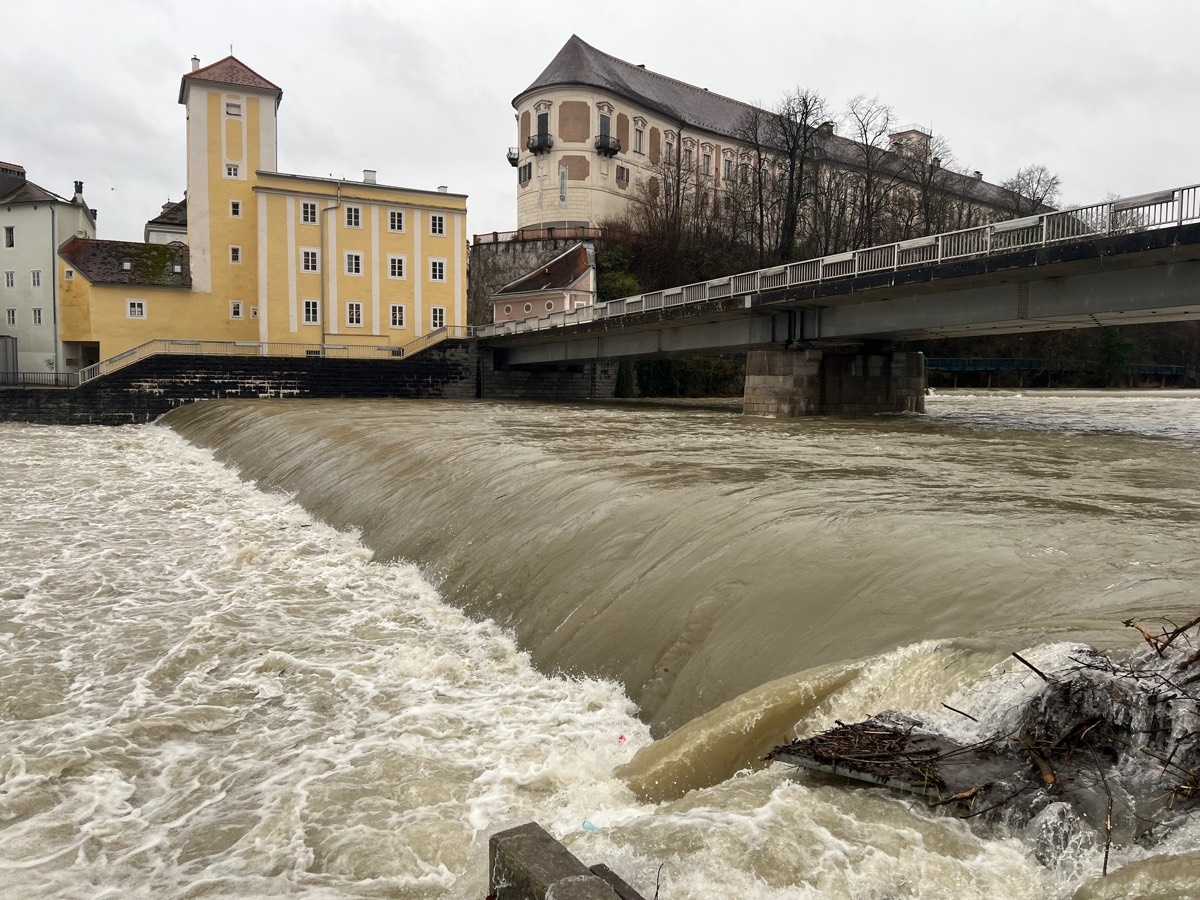 Hochwasser Vorwarnstufe: 23. Dez. 2023, Pegelstand Ortskai 4,85 Meter